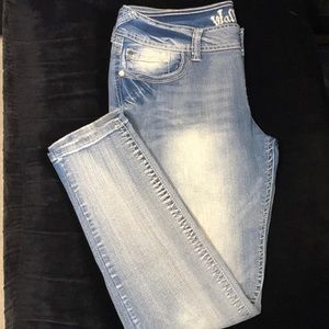 Wallflower Skinny Jeans